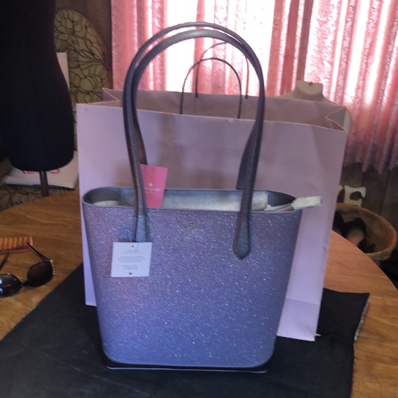 🎊🎉HOST PICK🎉🎊 NWT Stunning Glittery Kate Spade ♠️ Lilac Frost Purse 👛 - Picture 15 of 17